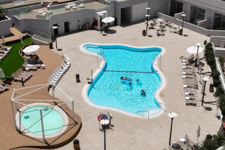 Nathan's Suites