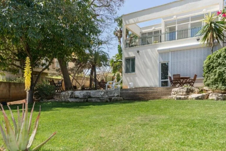 Sharona and Gabi's Place