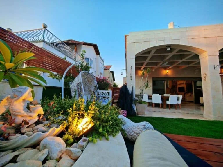 White Hall Villa
