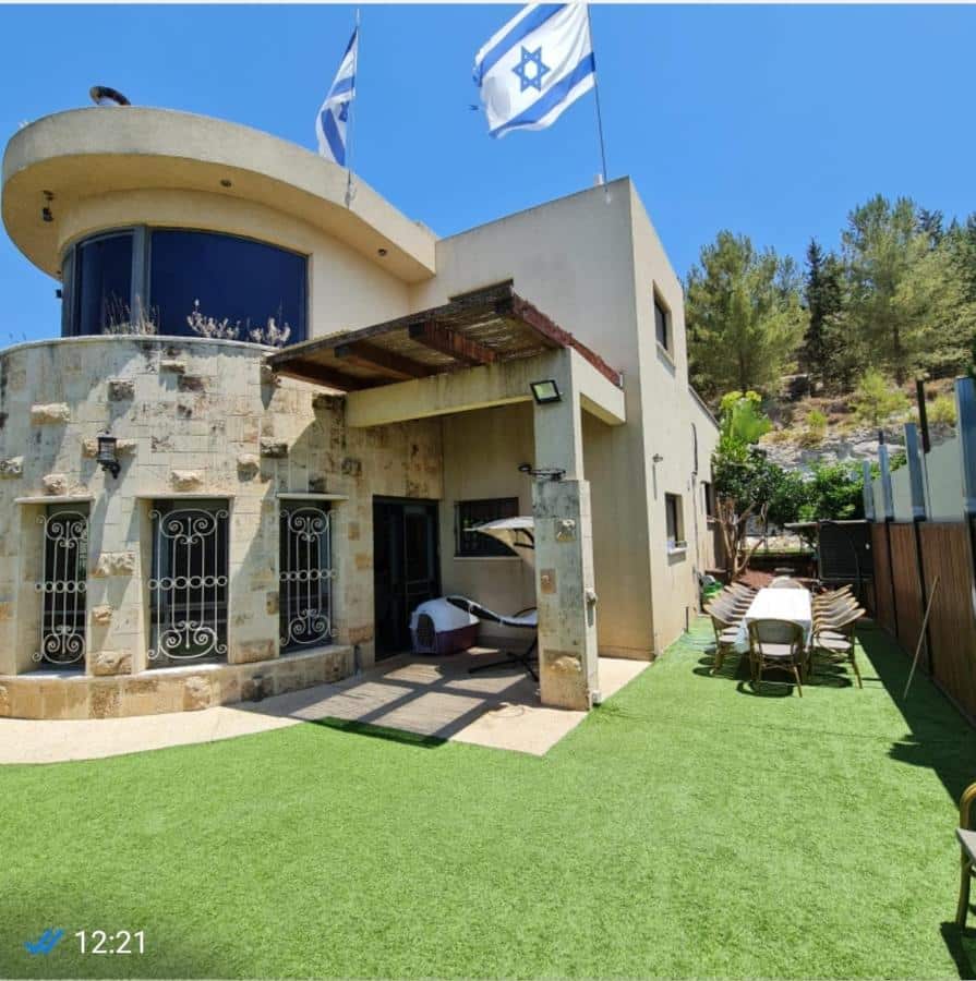 בצל התמר תמונה 4