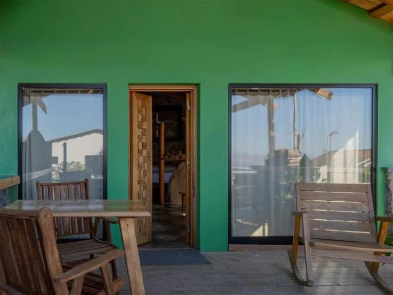 The Green and Red Cabins