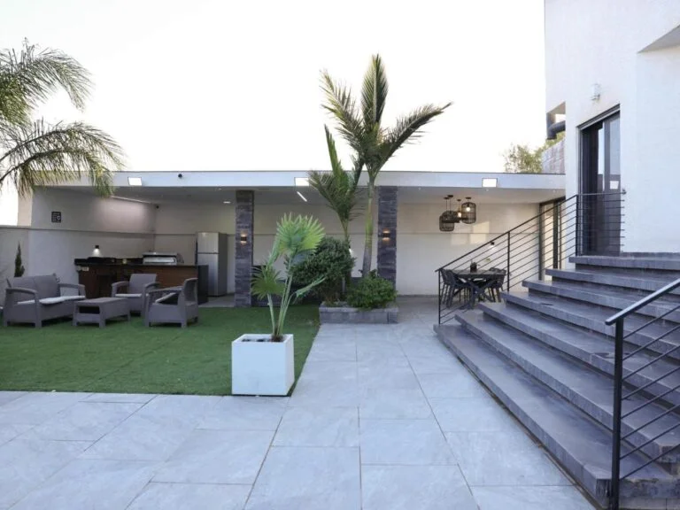 Villa Mandala
